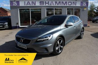 Volvo V40 2.0 T2 R-DESIGN EDITION