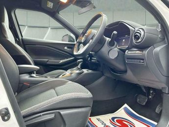 Nissan Juke 1.6 N-Connecta Auto Euro 6 5dr