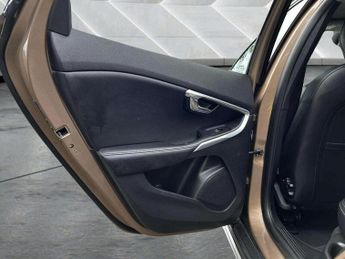 Volvo  1.6 D2 Lux Powershift Euro 5 (s/s) 5dr