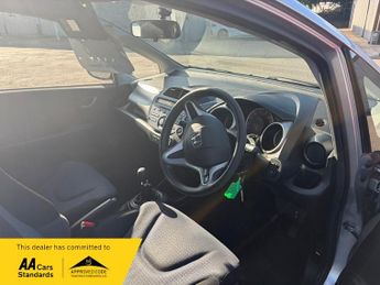 Honda Jazz I-VTEC SE