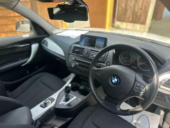 BMW 1 SERIES 1.6 116i SE Hatchback 5dr Petrol KV12HFL