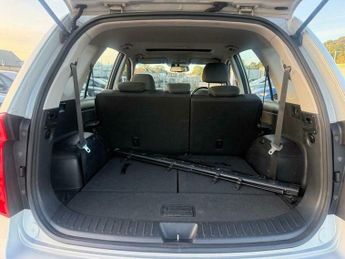Kia Carens 2.0 CRDi LS 5dr (7 Seats)
