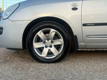 Kia Carens 2.0 CRDi LS 5dr (7 Seats)
