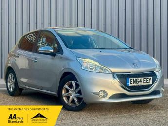Peugeot 208 1.2 VTi PureTech Style Euro 5 5dr