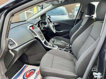 Vauxhall Astra 1.6 16v SRi Euro 5 5dr