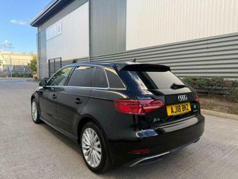 Audi A3 1.4 TFSI e-tron Sportback e-S Tronic Euro 6 5dr 8.8kWh