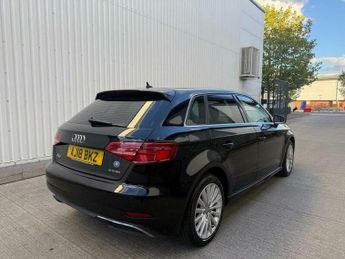 Audi A3 1.4 TFSI e-tron Sportback e-S Tronic Euro 6 5dr 8.8kWh