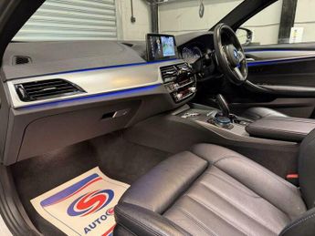 BMW 5 SERIES 3.0 530d M Sport Auto xDrive Euro 6 (s/s) 4dr