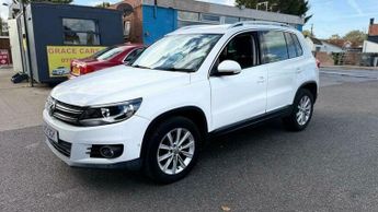 Volkswagen Tiguan 2.0 TDI BlueMotion Tech SE 2WD Euro 5 (s/s) 5dr