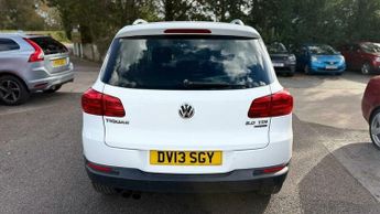 Volkswagen Tiguan 2.0 TDI BlueMotion Tech SE 2WD Euro 5 (s/s) 5dr