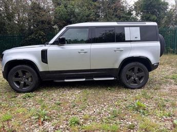 Land Rover Defender X-DYNAMIC HSE