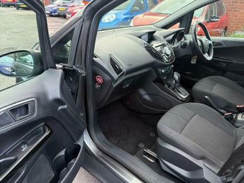 Ford B-Max 1.6 Titanium Navigator Powershift Euro 6 5dr