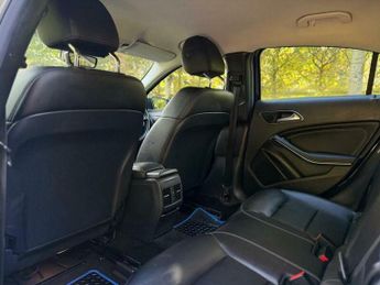 Mercedes-Benz A Class 2.1 A200d Sport 7G-DCT Euro 6 (s/s) 5dr