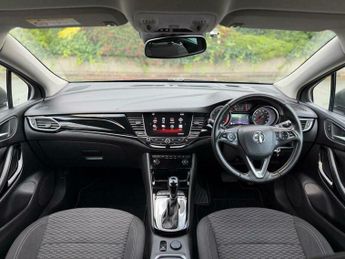 Vauxhall Astra 1.4i Turbo SRi Nav Auto Euro 6 (s/s) 5dr