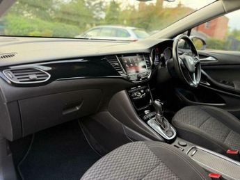 Vauxhall Astra 1.4i Turbo SRi Nav Auto Euro 6 (s/s) 5dr