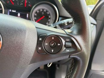 Vauxhall Astra 1.4i Turbo SRi Nav Auto Euro 6 (s/s) 5dr