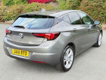 Vauxhall Astra 1.4i Turbo SRi Nav Auto Euro 6 (s/s) 5dr