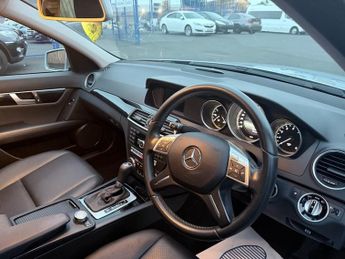 Mercedes GL Class C180 BLUEEFFICIENCY EXECUTIVE SE *AUTO*PETROL*1 OWNER*ONLY 62K M