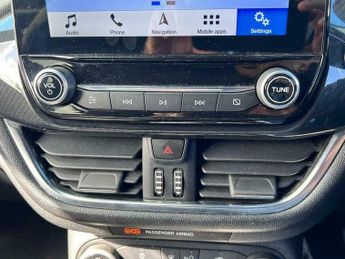 Ford Fiesta 1.0T EcoBoost ST-Line Auto Euro 6 (s/s) 5dr