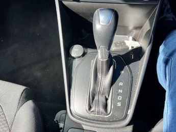 Ford Fiesta 1.0T EcoBoost ST-Line Auto Euro 6 (s/s) 5dr