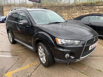 Mitsubishi Outlander DI-D GX 3
