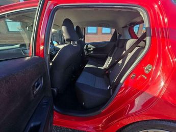 Toyota Yaris 1.33 Dual VVT-i Icon Plus Multidrive S Euro 5 5dr