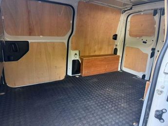 Citroen Dispatch e 1000 75 kWh Enterprise Edition M Auto MWB 6dr (7.4kW Charger)