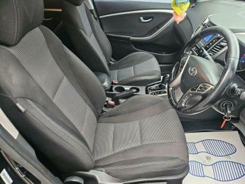 Hyundai I30 1.6 CRDi Active Auto Euro 5 5dr