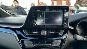 Toyota C-HR 1.8 VVT-h GPF Icon SUV 5dr Petrol Hybrid CVT Euro 6 (s/s) (122 p