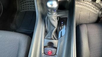 Toyota C-HR 1.8 VVT-h GPF Icon SUV 5dr Petrol Hybrid CVT Euro 6 (s/s) (122 p