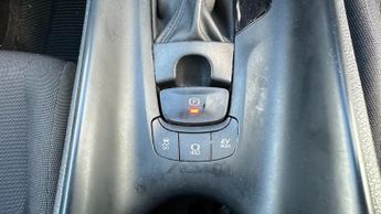 Toyota C-HR 1.8 VVT-h GPF Icon SUV 5dr Petrol Hybrid CVT Euro 6 (s/s) (122 p