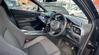 Toyota C-HR 1.8 VVT-h GPF Icon SUV 5dr Petrol Hybrid CVT Euro 6 (s/s) (122 p