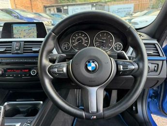 BMW 3 SERIES 3.0 330d M Sport Auto Euro 5 (s/s) 4dr