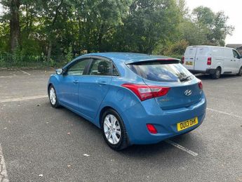Hyundai I30 1.6 CRDi Blue Drive Style Euro 5 (s/s) 5dr