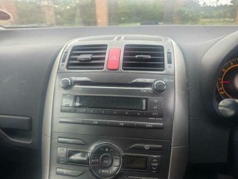 Toyota Auris 1.6 VVT-i TR 5dr