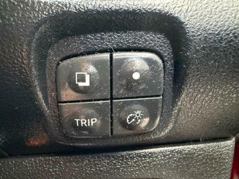 Nissan Leaf 24kWh Visia Auto 5dr
