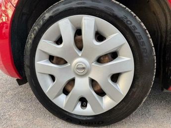 Nissan Leaf 24kWh Visia Auto 5dr