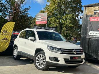 Volkswagen Tiguan 2.0 TDI BlueMotion Tech SE 4WD Euro 5 (s/s) 5dr