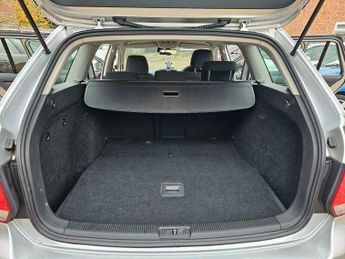 Volkswagen Golf 1.6 TDI SE DSG Euro 5 5dr