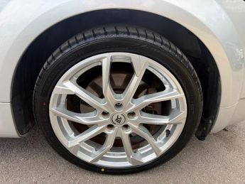 Audi TT T 180BHP - 5 SPEED, NEW CLUTCH FITTED, FULL GREY LEATHER, HEATED