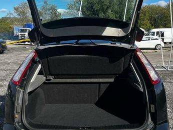 Ford Focus 1.6 TDCi DPF Zetec 5dr