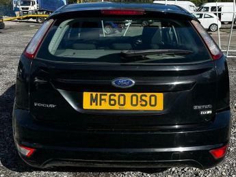 Ford Focus 1.6 TDCi DPF Zetec 5dr