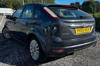 Ford Focus 1.6 TDCi DPF Titanium 5dr