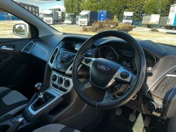 Ford Focus 1.6 TDCi Zetec Euro 5 (s/s) 5dr