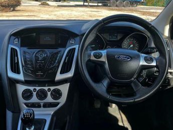 Ford Focus 1.6 TDCi Zetec Euro 5 (s/s) 5dr