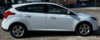 Ford Focus 1.6 TDCi Zetec Euro 5 (s/s) 5dr