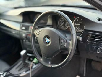 BMW 3 SERIES 2.0 320d SE Business Edition Steptronic Euro 5 4dr