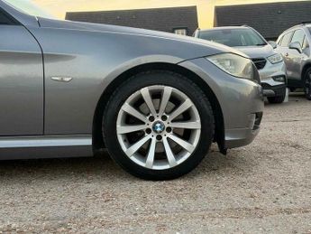 BMW 3 SERIES 2.0 320d SE Business Edition Steptronic Euro 5 4dr