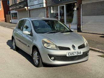 Renault Clio 1.5 dCi Dynamique 5dr