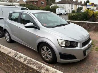 Chevrolet Aveo 1.4 LT Hatchback 5dr Petrol Auto Euro 5 (100 ps)